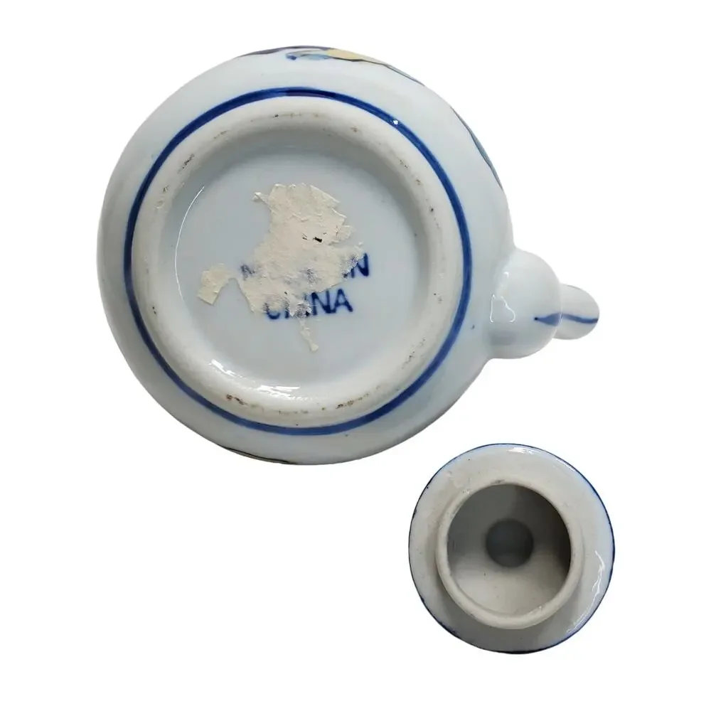Vtg Blue & White Tea Pot Vegetables Handpainted 5 in Tall Made in China